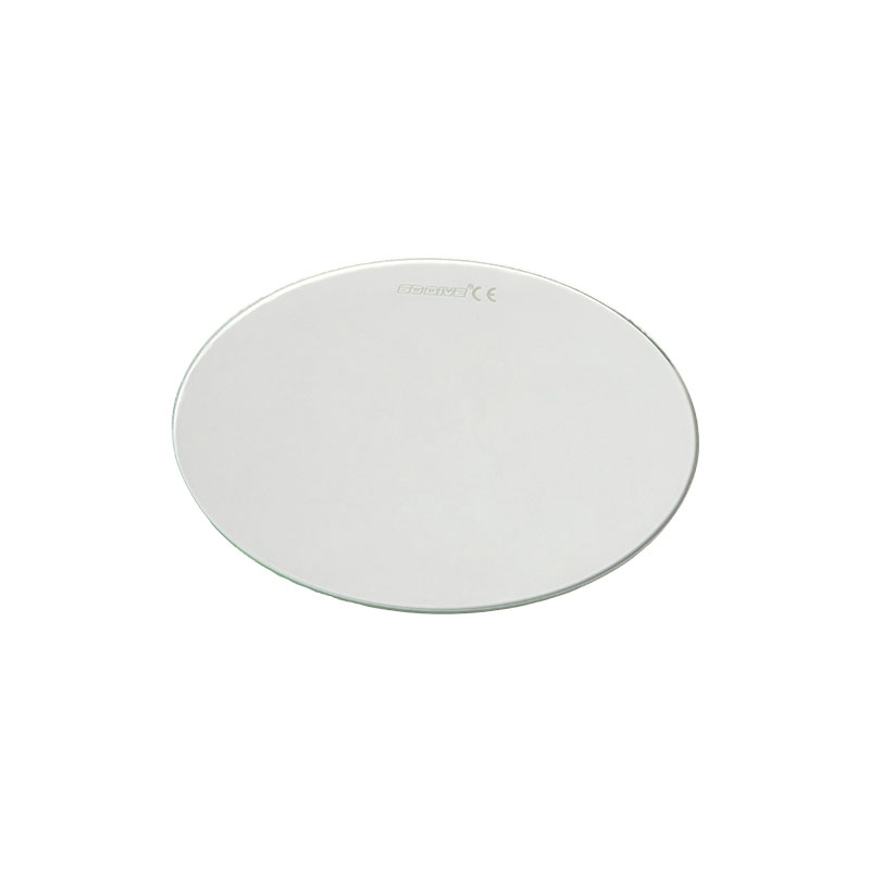 Can oval one-piece diving lens resist accidental collision underwater?