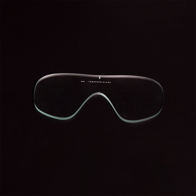 How does the edge sealing structure of one-piece diving lenses adapt to different face shapes and prevent water from entering?